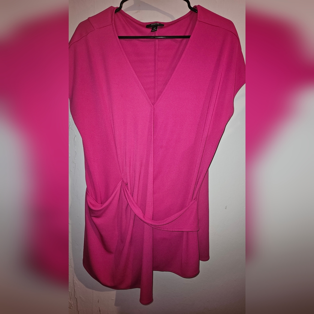 ALFANI WILD BERRY PINK Women's V-Neck Tummy control wrap Sz2xL